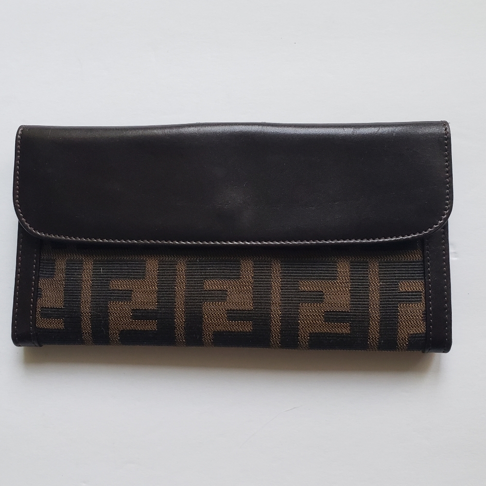 FENDI Zucca Bifold Wallet Canvass Authentic